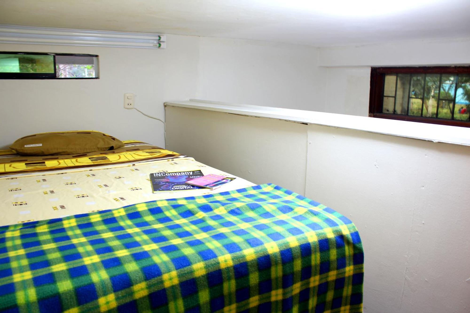 Royalty Inn Lima Bilik gambar