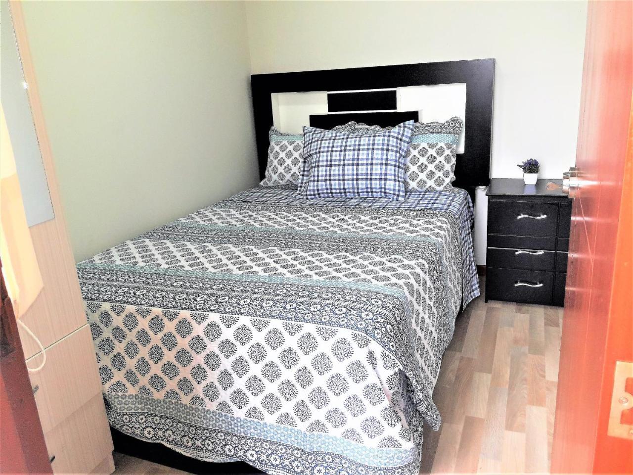 Royalty Inn Lima Luaran gambar