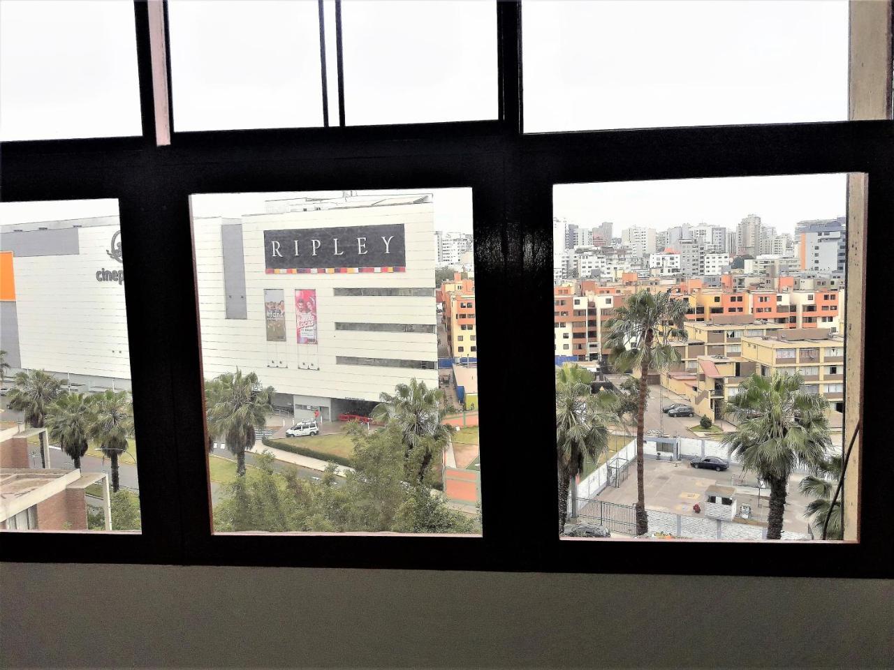 Royalty Inn Lima Luaran gambar