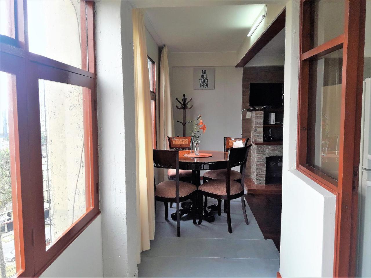 Royalty Inn Lima Luaran gambar